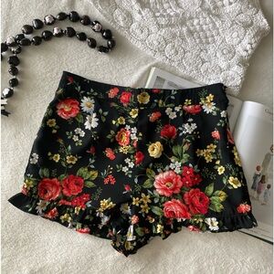 🌼Forever 21 Floral Shorts